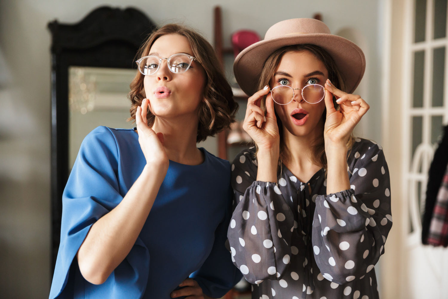 5 powodów, dla których warto kupić markowe okulary damskie